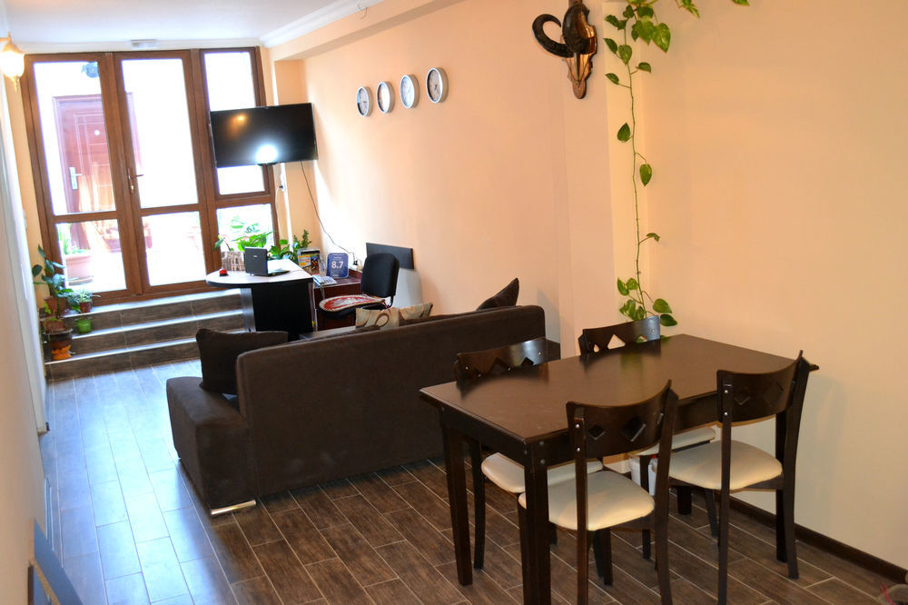 Your House In تبليسي المظهر الخارجي الصورة