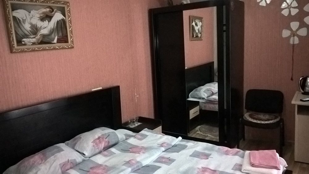 Your House In تبليسي المظهر الخارجي الصورة